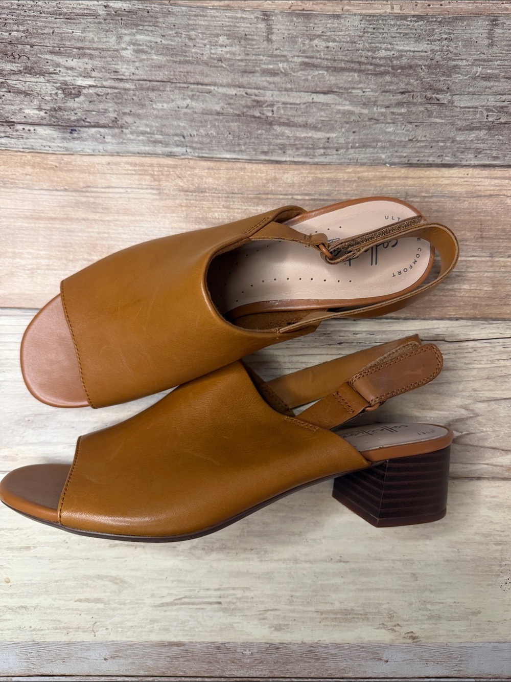 Clarks Elisa Lyndsey Heeled Sandal in tan leather NEW 7